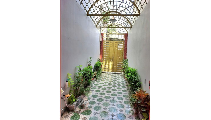 Nhà Nở hậu SHR 4 tầng 84m2 – Nguyễn Kiệm Phú Nhuận